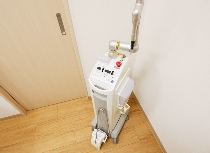 レーザー治療器